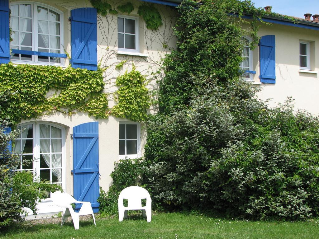 Domaine De Bassibe Bed & Breakfast Segos Exterior photo